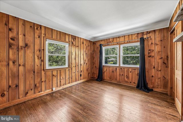 8109 BAINBRIDGE ROAD, Alexandria, VA 22308