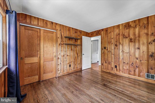 8109 BAINBRIDGE ROAD, Alexandria, VA 22308