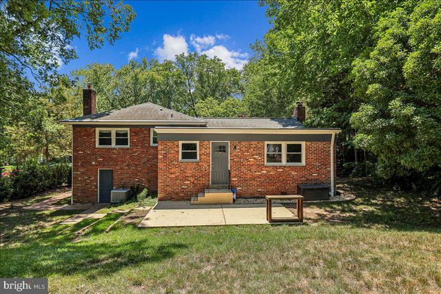 8109 BAINBRIDGE ROAD, Alexandria, VA 22308