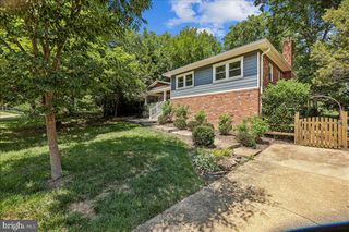 8109 BAINBRIDGE ROAD, Alexandria, VA 22308