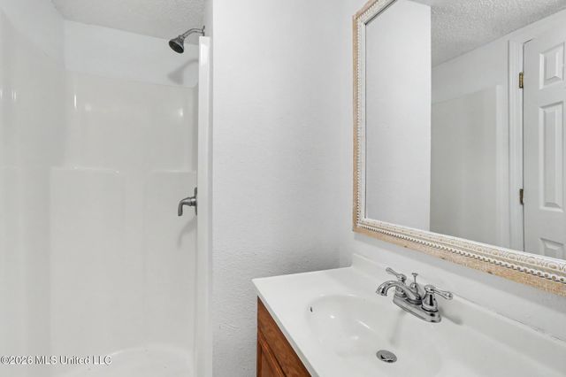 341 East Drive, Biloxi, MS 39531