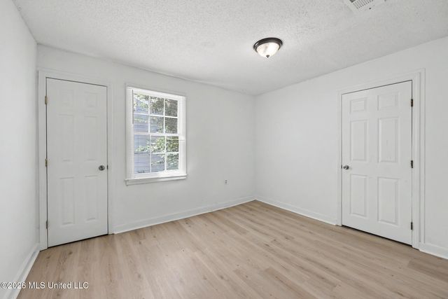 341 East Drive, Biloxi, MS 39531