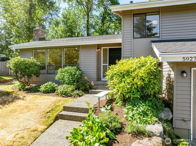 5927 135th Place SE, Bellevue, WA 98006