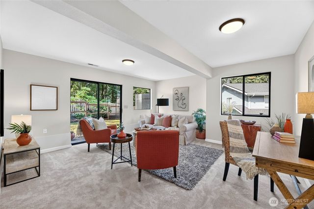 5927 135th Place SE, Bellevue, WA 98006