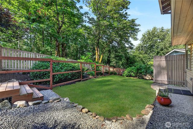 5927 135th Place SE, Bellevue, WA 98006