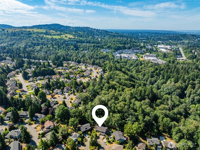 5927 135th Place SE, Bellevue, WA 98006