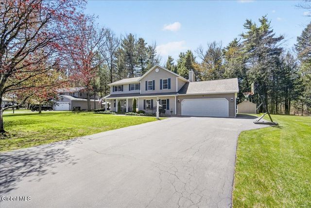 16 Muriel Lane, Schaghticoke, NY 12154