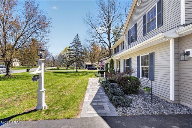 16 Muriel Lane, Schaghticoke, NY 12154