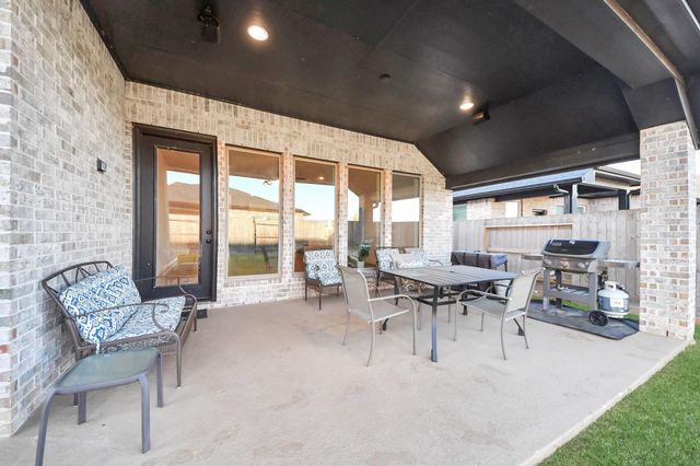 27134 Spearbract Hollow Trl, Hockley, TX 77447