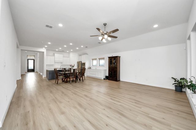 27134 Spearbract Hollow Trl, Hockley, TX 77447