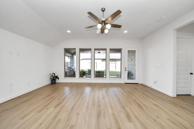 27134 Spearbract Hollow Trl, Hockley, TX 77447