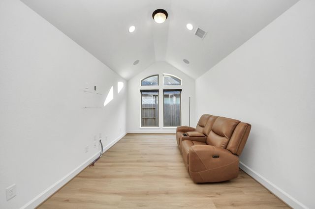 27134 Spearbract Hollow Trl, Hockley, TX 77447