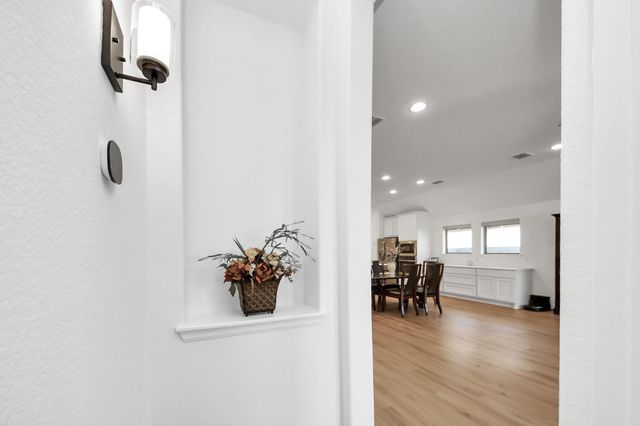 27134 Spearbract Hollow Trl, Hockley, TX 77447