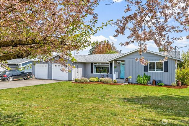 8620 Bender Road, Lynden, WA 98264