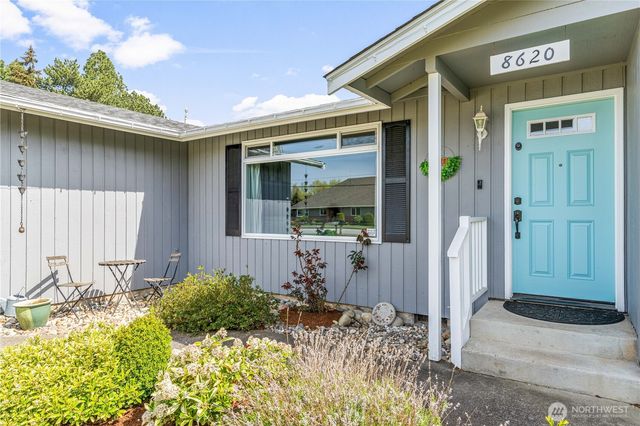 8620 Bender Road, Lynden, WA 98264