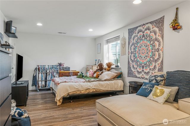 8620 Bender Road, Lynden, WA 98264