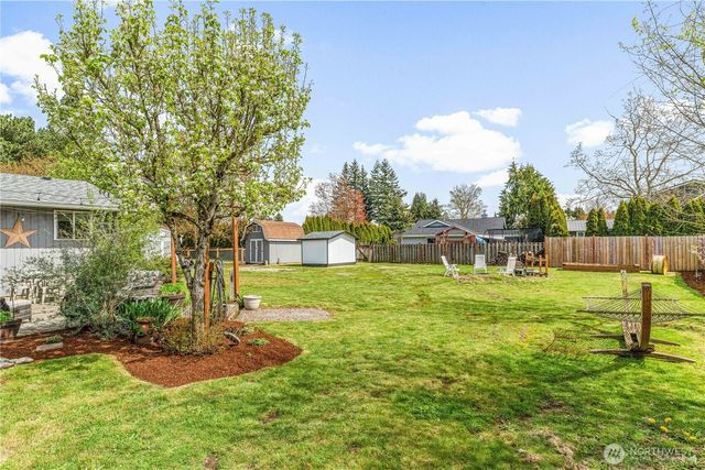8620 Bender Road, Lynden, WA 98264