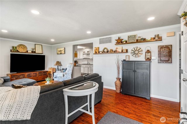 8620 Bender Road, Lynden, WA 98264