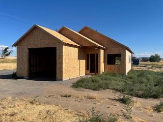 518 SW 6th Street 1, Metolius, OR 97741