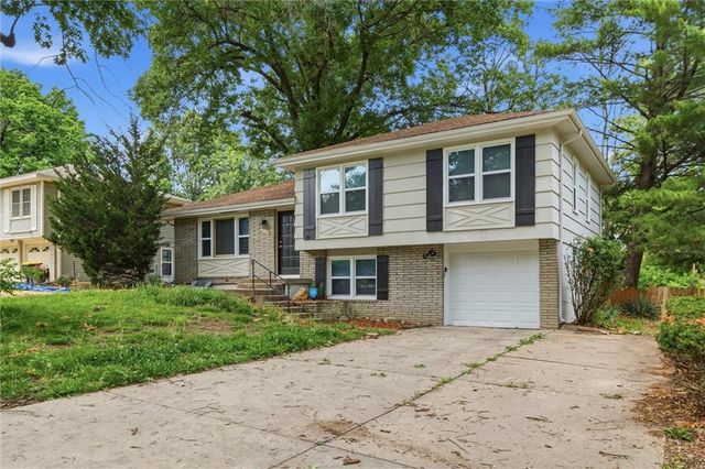 7910 E 93rd Terrace, Kansas City, MO 64138