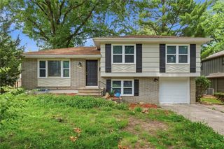 7910 E 93rd Terrace, Kansas City, MO 64138