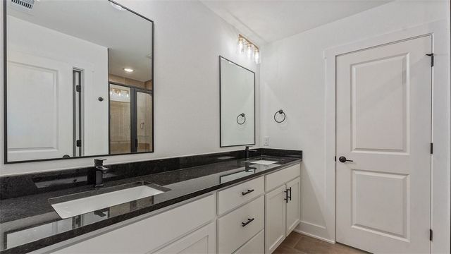 104 W Gilpin Street, Farmington, AR 72730