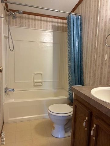 3058 County Road 553, Poplar Bluff, MO 63901