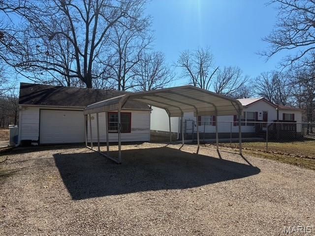 3058 County Road 553, Poplar Bluff, MO 63901