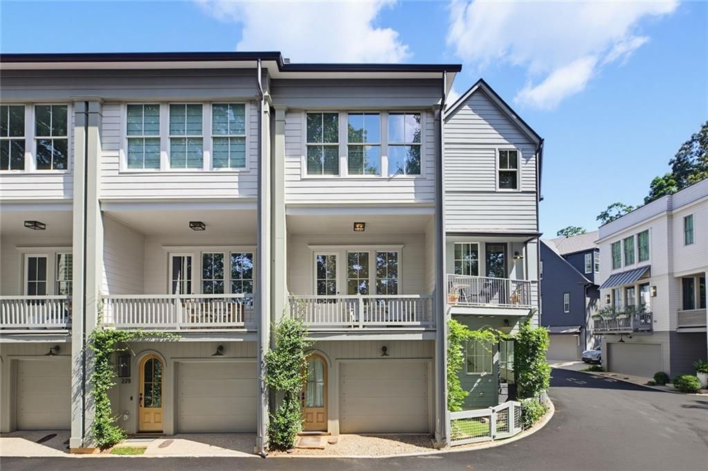 230 Colebrook Street NE, Atlanta, GA 30307