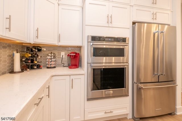 18 Flower Horn Blvd, Randolph Twp., NJ 07869