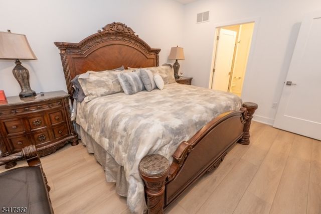 18 Flower Horn Blvd, Randolph Twp., NJ 07869