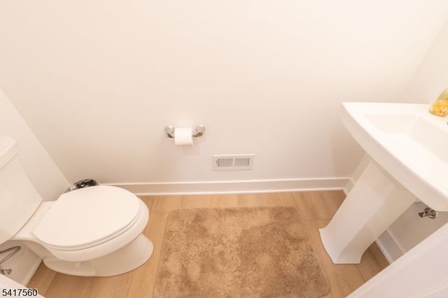 18 Flower Horn Blvd, Randolph Twp., NJ 07869