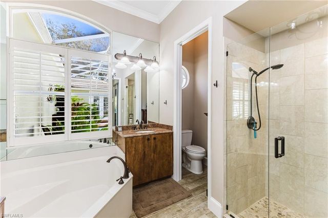 25413 Alicante DR, Bonita Springs, FL 34134