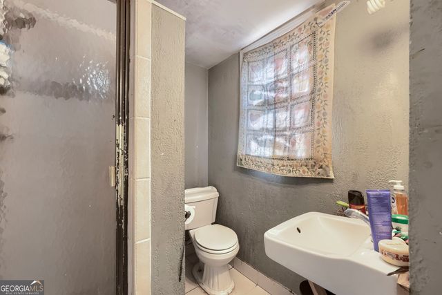 2558 Kings Way, Lawrenceville, GA 30044