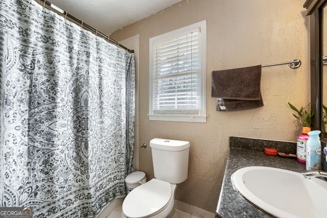 2558 Kings Way, Lawrenceville, GA 30044
