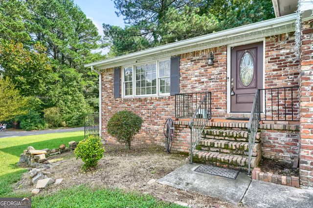 2558 Kings Way, Lawrenceville, GA 30044