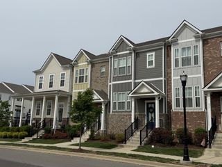 853 Westcott Lane, Antioch, TN 37013