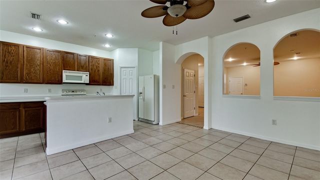 3497 PARKRIDGE CIRCLE 16-102, Sarasota, FL 34243
