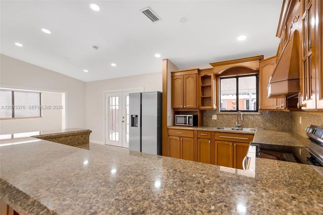 10212 NW 129th Street, Hialeah Gardens, FL 33018