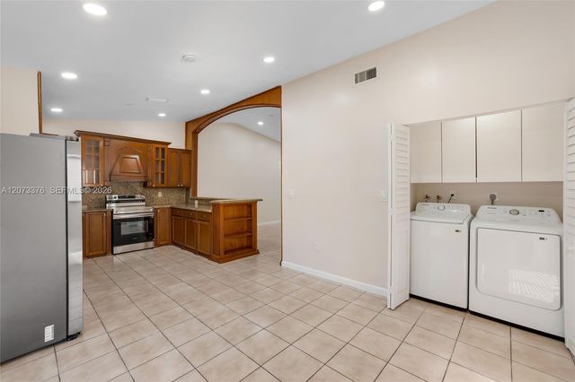 10212 NW 129th Street, Hialeah Gardens, FL 33018