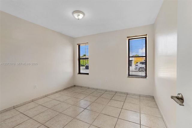10212 NW 129th Street, Hialeah Gardens, FL 33018