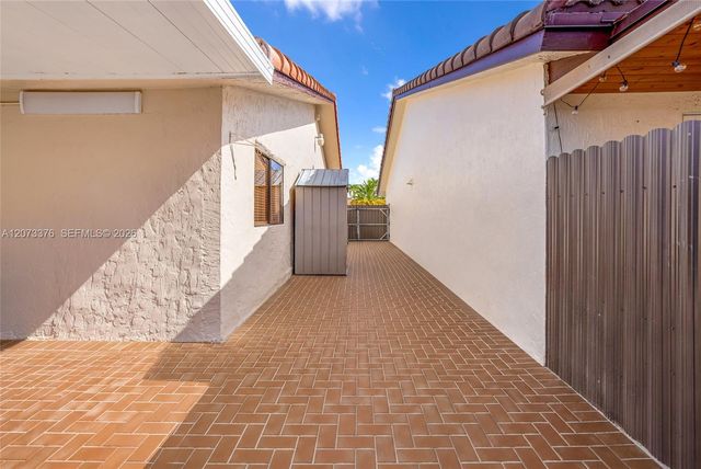 10212 NW 129th Street, Hialeah Gardens, FL 33018