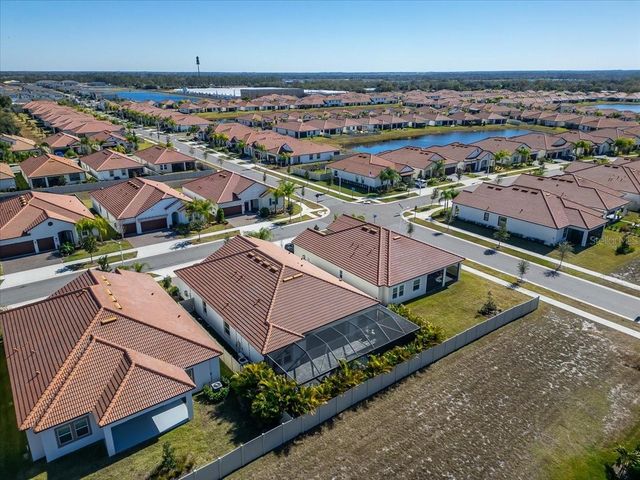 17173 SCUBA CREST STREET, Wimauma, FL 33598