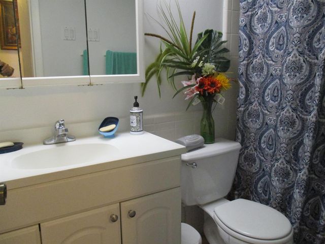 3720 Harrison Street 3, Hollywood, FL 33021