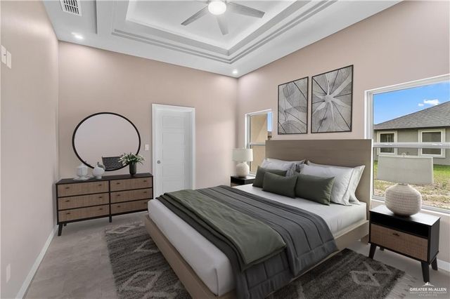 5928 N Playa Del Sol Street, Edinburg, TX 78542