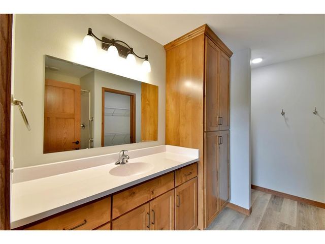 404 11th Street SE, Freeport, MN 56331