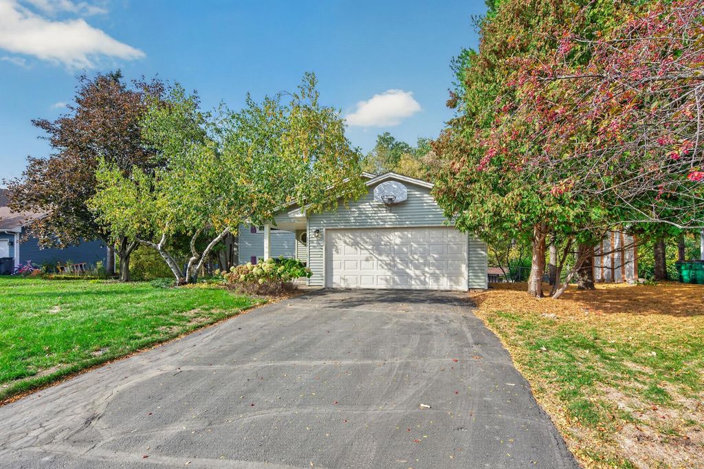 5773 Ridge Creek Road, Shoreview, MN 55126 — photo 3