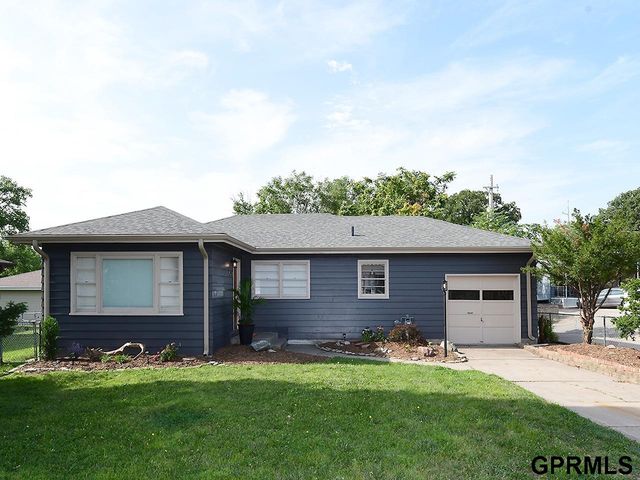5625 South Street, Lincoln, NE 68506