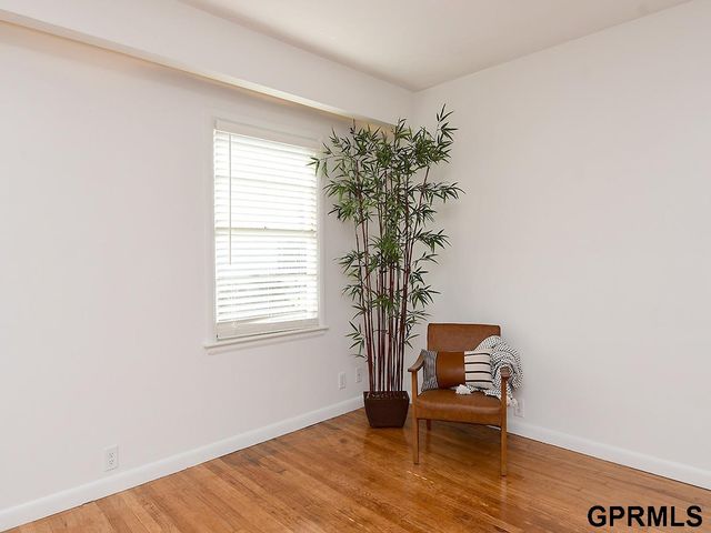 5625 South Street, Lincoln, NE 68506