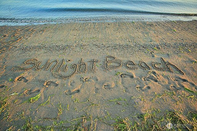 2633 Sunlight Beach Road, Clinton, WA 98236